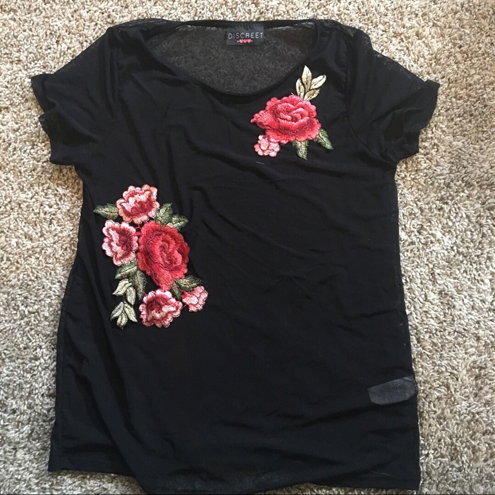 Black top with roses